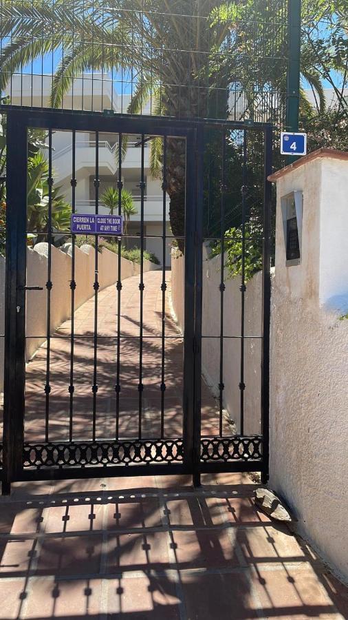 Precioso Estudio En Zona Residencial Miraflores Málaga Exterior foto